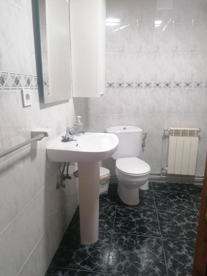 Casa Rural Apartamentos Angel Inguanzo Arenas De Cabrales 外观 照片